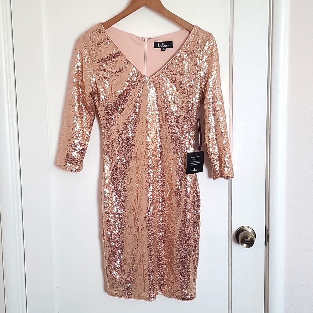 NWT Lulus Rose Gold Sequin 3/4 Sleeve Dress